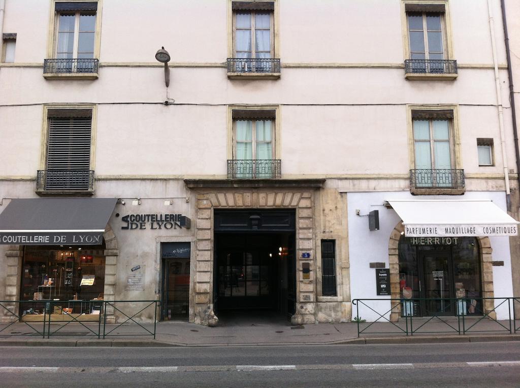 Appartements Place Bellecour Lyon Bagian luar foto